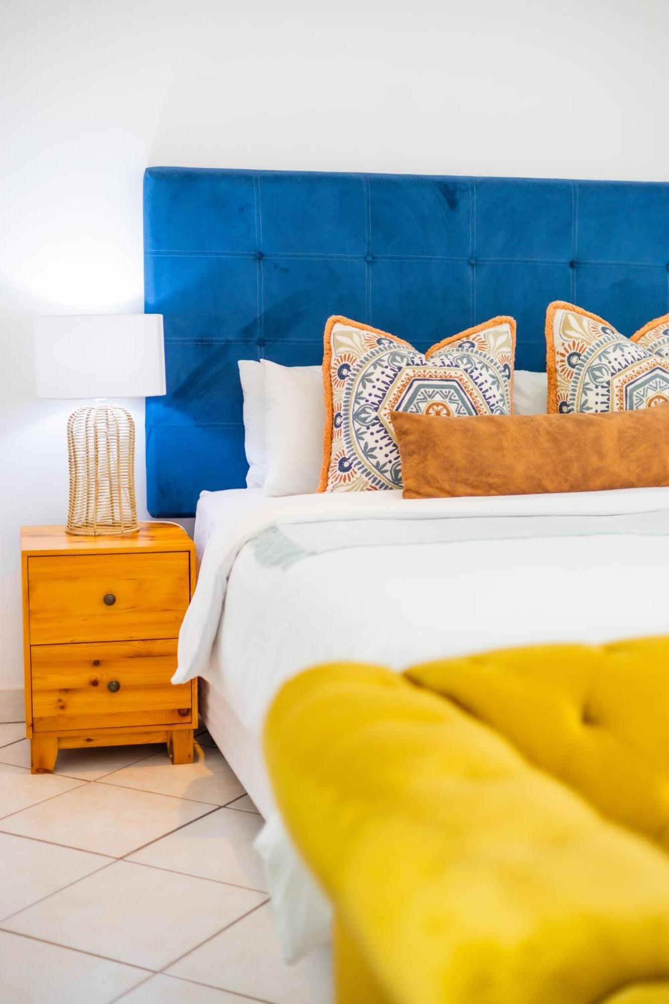 The Yellow Door Guesthouse شرق لندن المظهر الخارجي الصورة