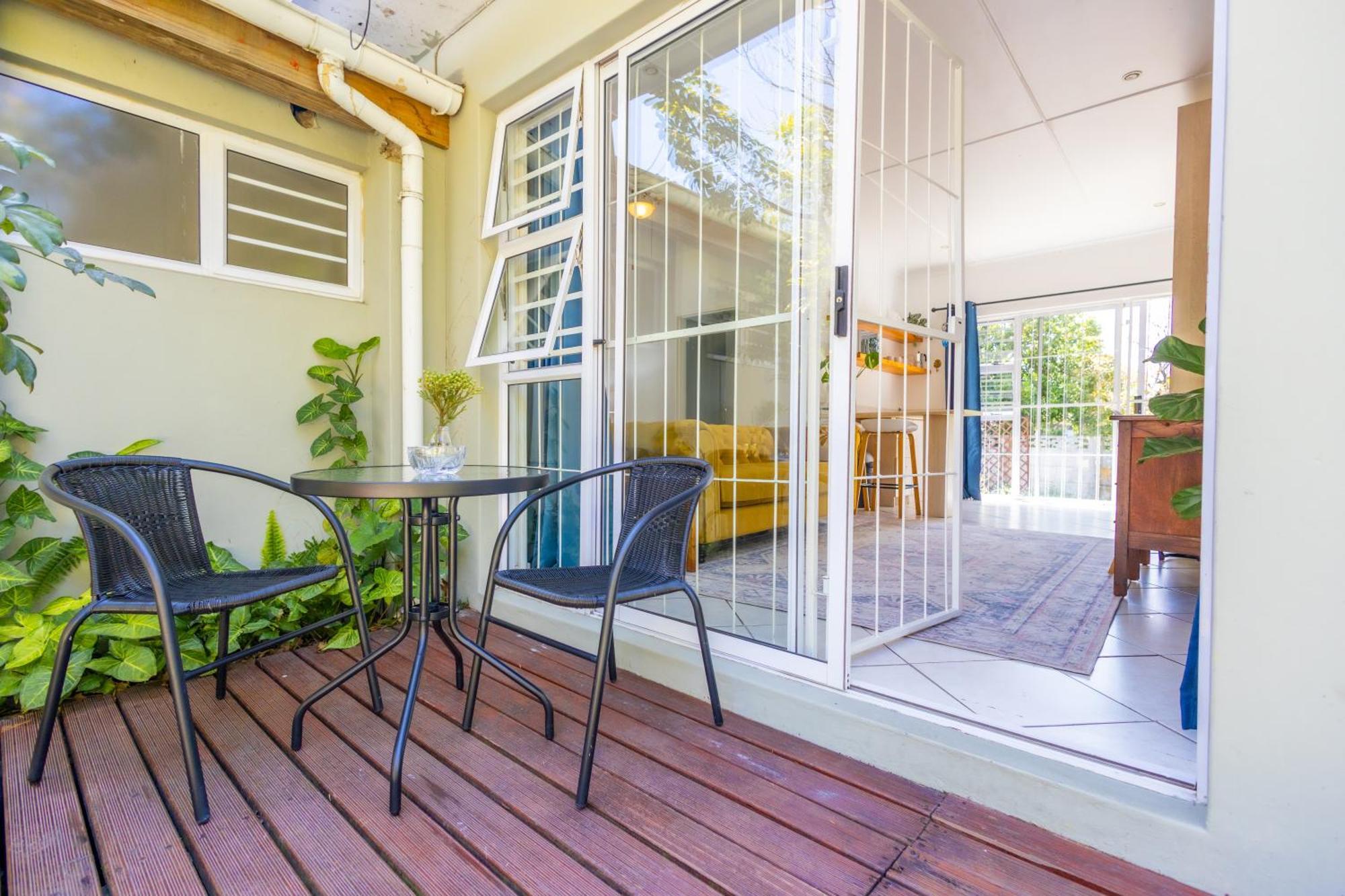 The Yellow Door Guesthouse شرق لندن المظهر الخارجي الصورة