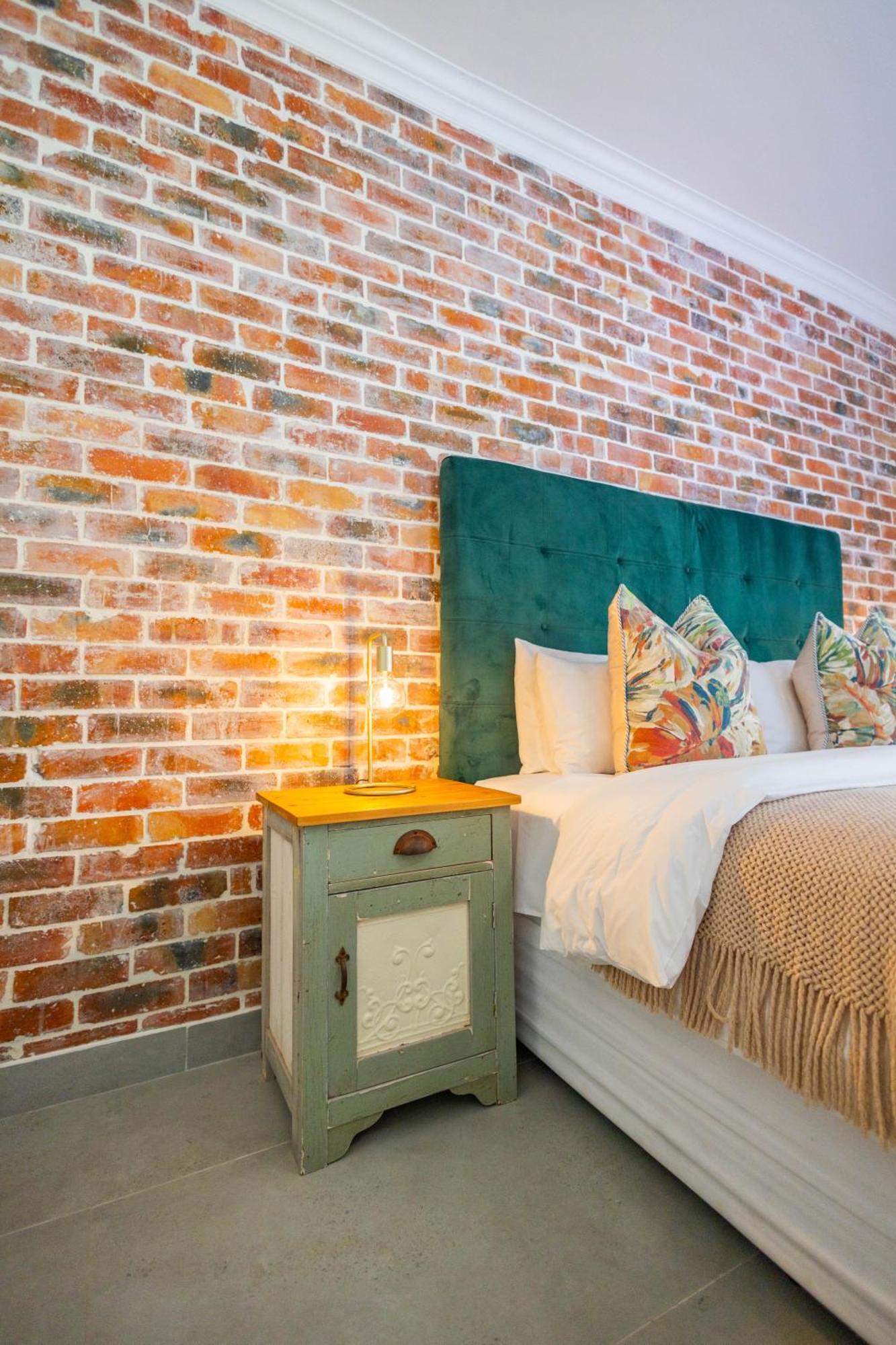 The Yellow Door Guesthouse شرق لندن المظهر الخارجي الصورة